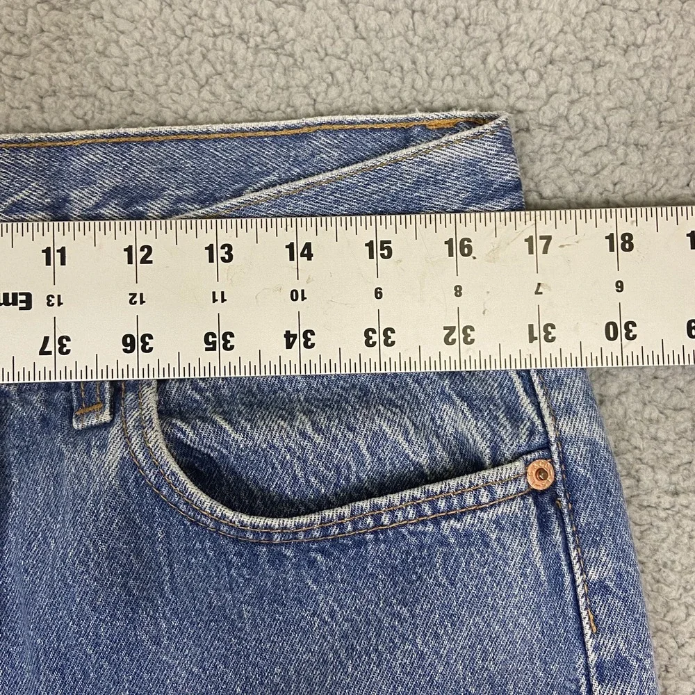 Vintage Levis 501 Jeans Mens 36x32 Blue Straight Leg Distressed Made in USA